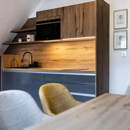 Apartman Family And Friends Bled Spodnje Gorje