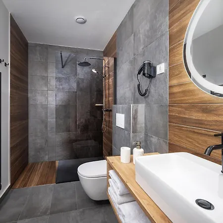 Family And Friends Bled Apartman Spodnje Gorje