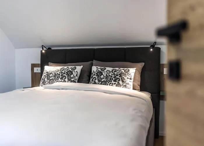 Family And Friends Bled Spodnje Gorje