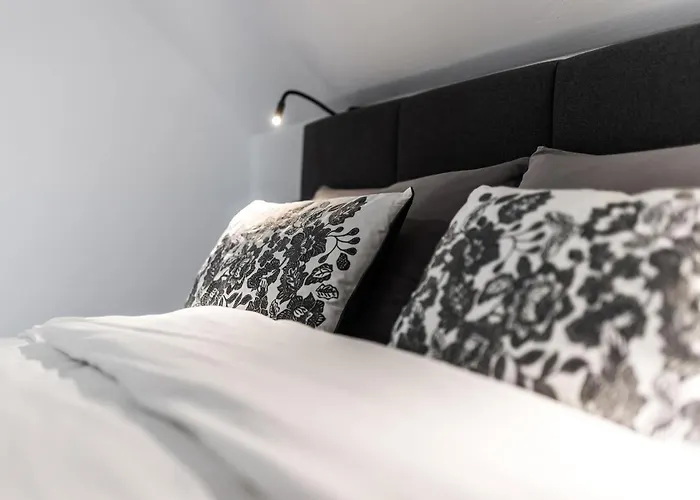 Family And Friends Bled * Spodnje Gorje