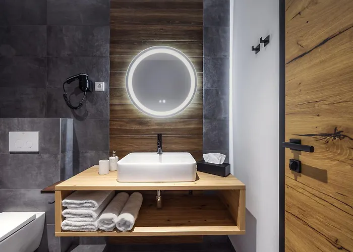 Family And Friends Bled * Spodnje Gorje