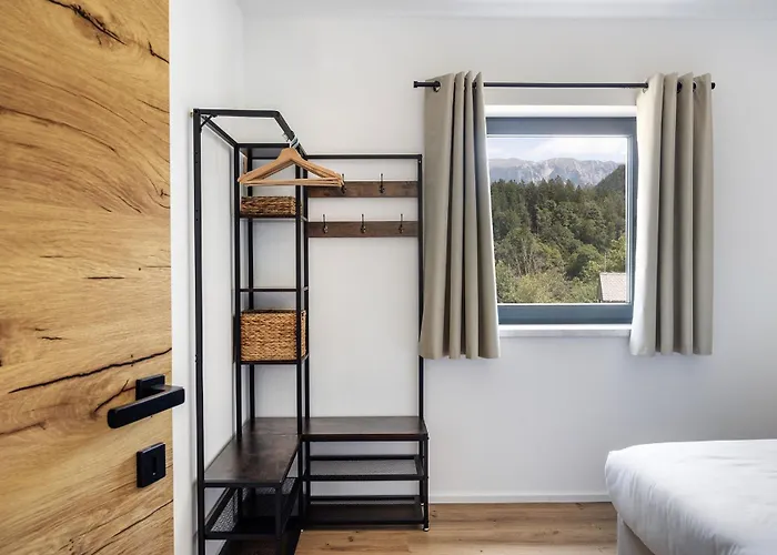 Family And Friends Bled 公寓