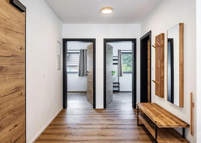 Family And Friends Bled Spodnje Gorje