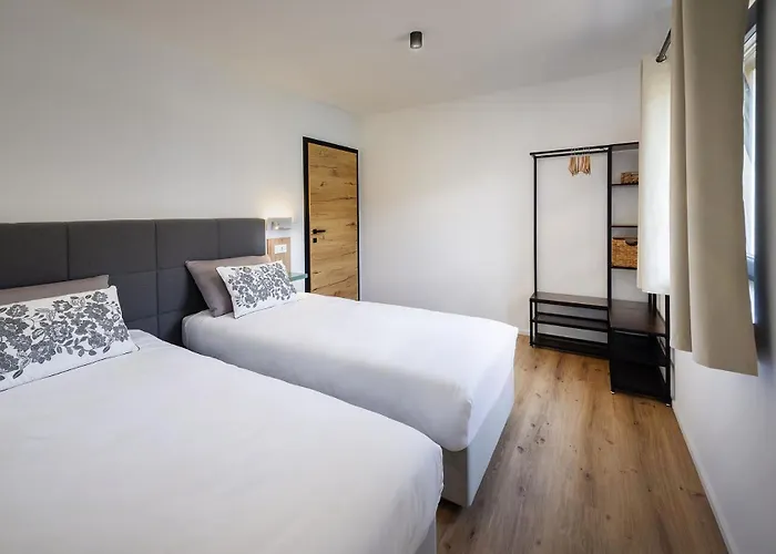 Family And Friends Bled *