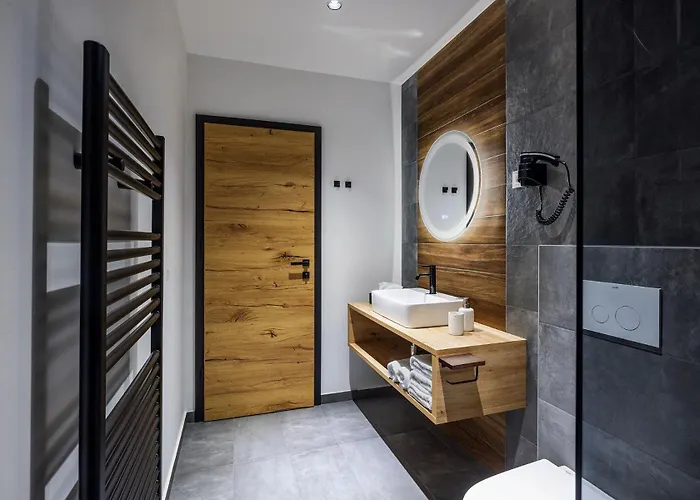 Family And Friends Bled